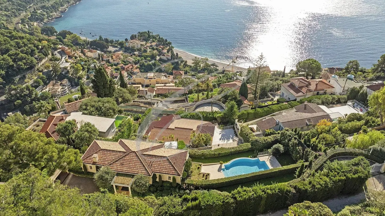 Roquebrune-Cap-Martin — Luxurious Villa — photo 1