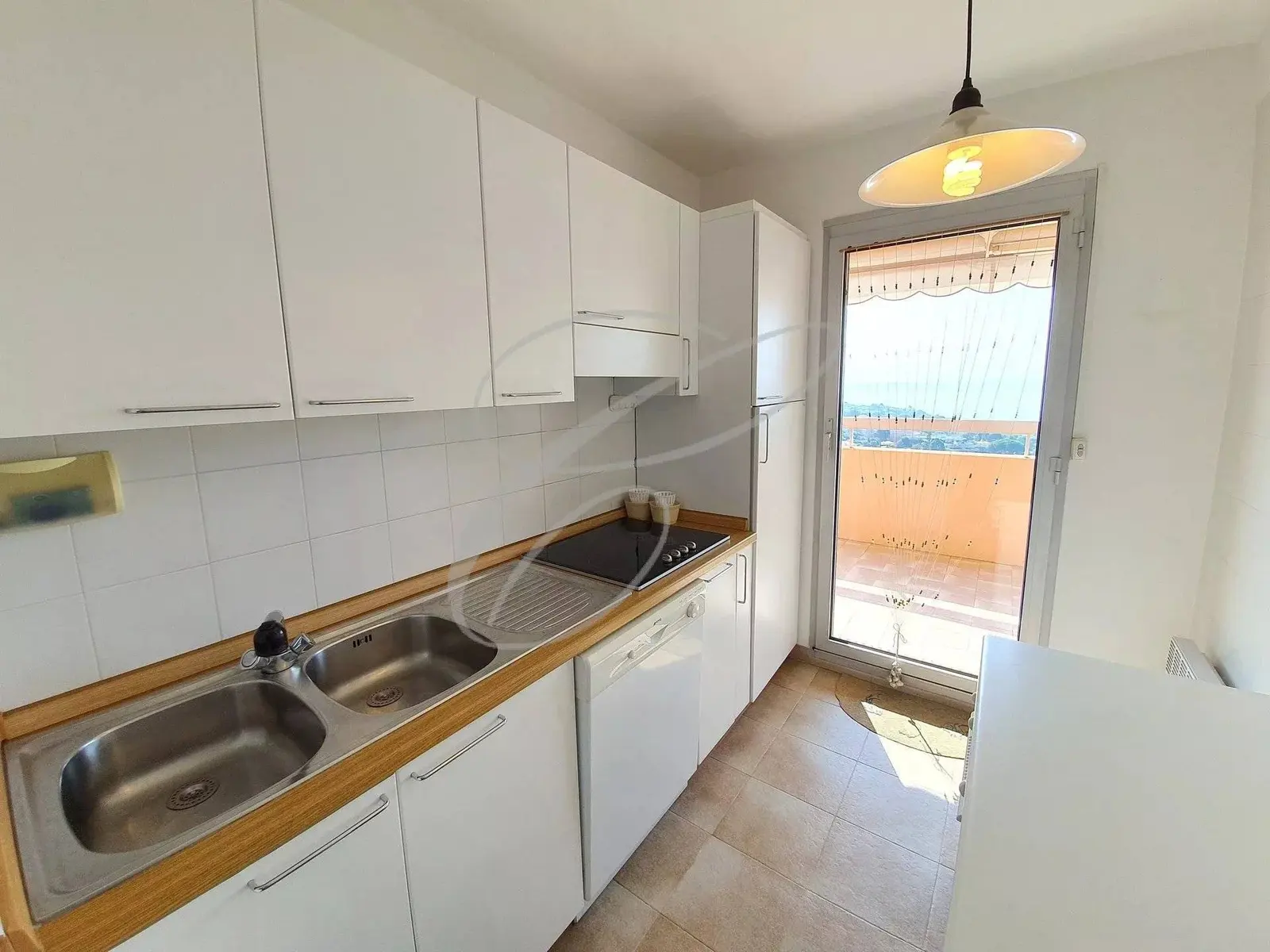 Property Rental : Apartment in Roquebrune-Cap-Martin — Cap Martin Properties. — photo 6