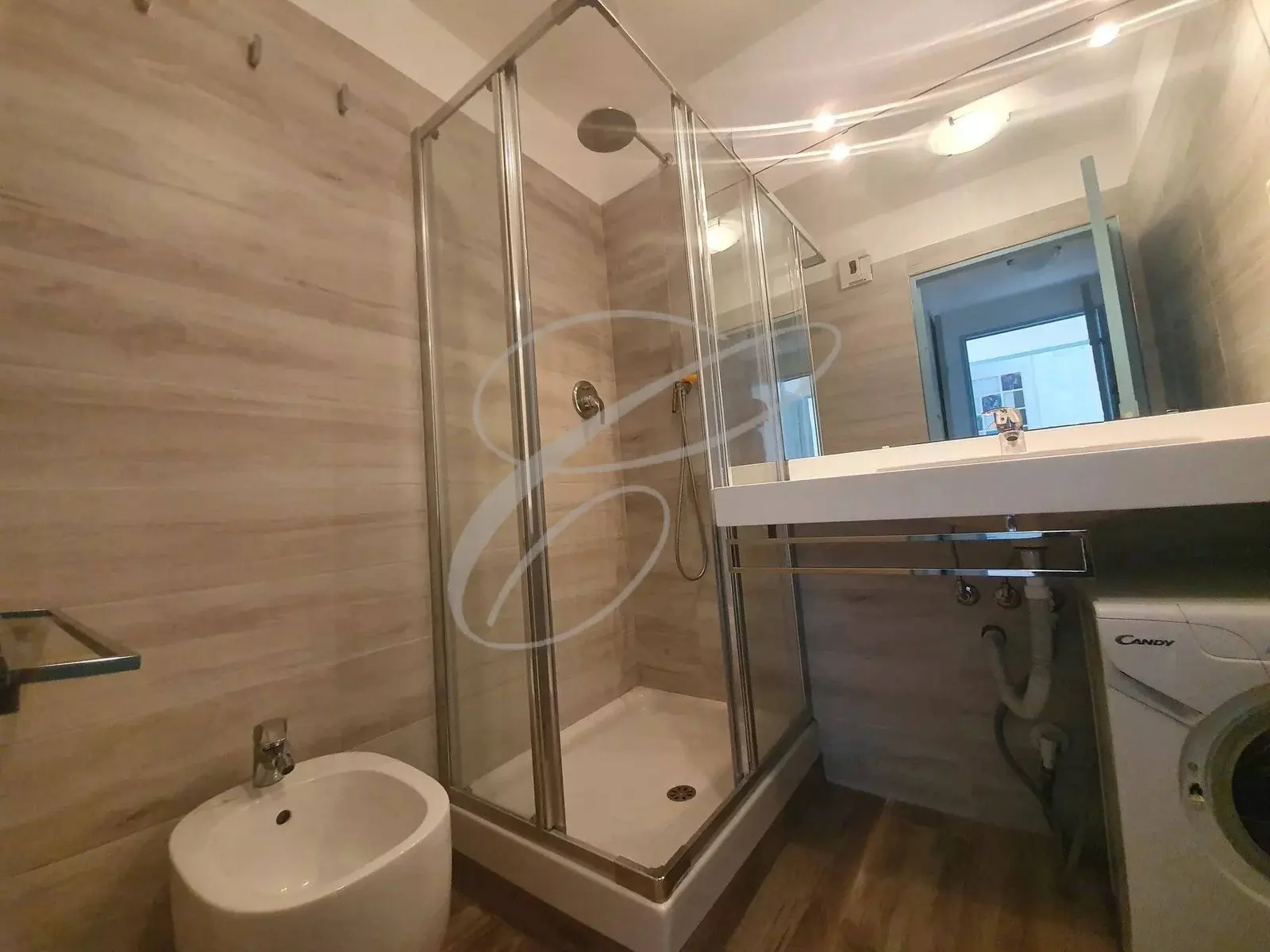 Property Rental : Apartment in Roquebrune-Cap-Martin — Cap Martin Properties. — photo 9