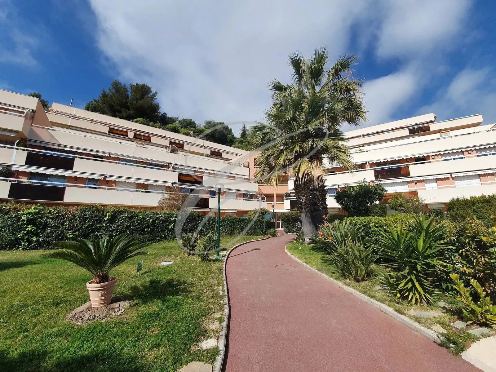 Property Rental : Apartment in Roquebrune-Cap-Martin — Cap Martin Properties. — photo 13