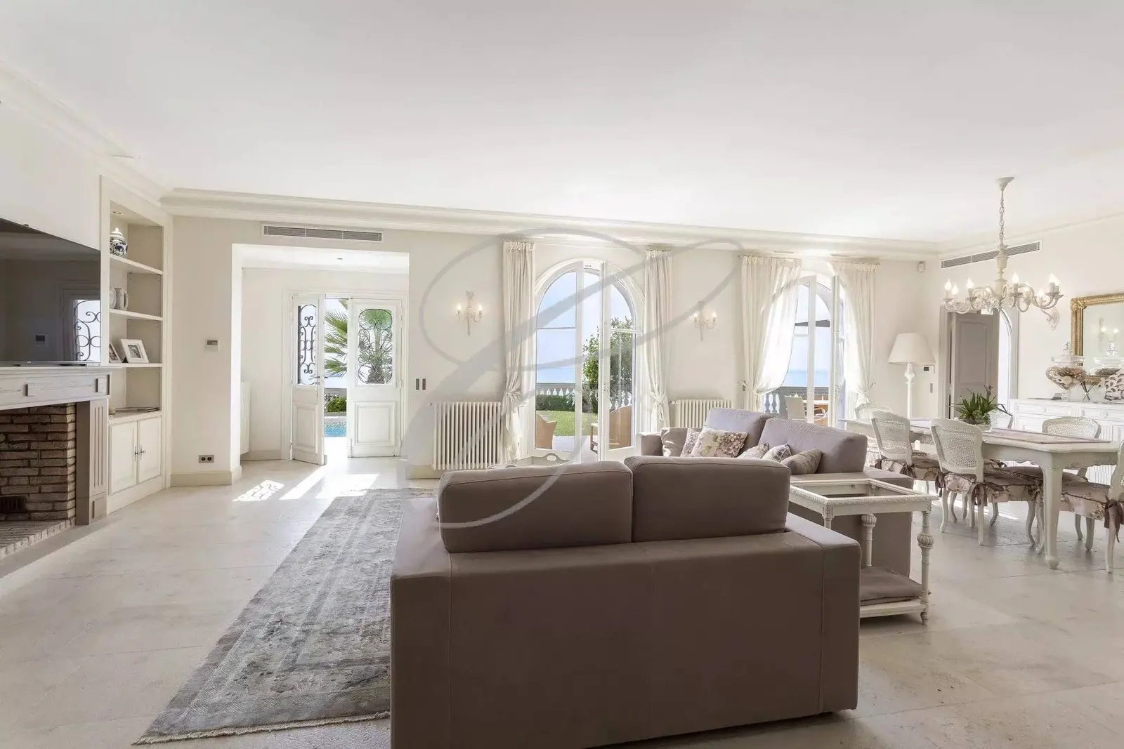 Cap Martin Feet in the Water — Villa — photo 4