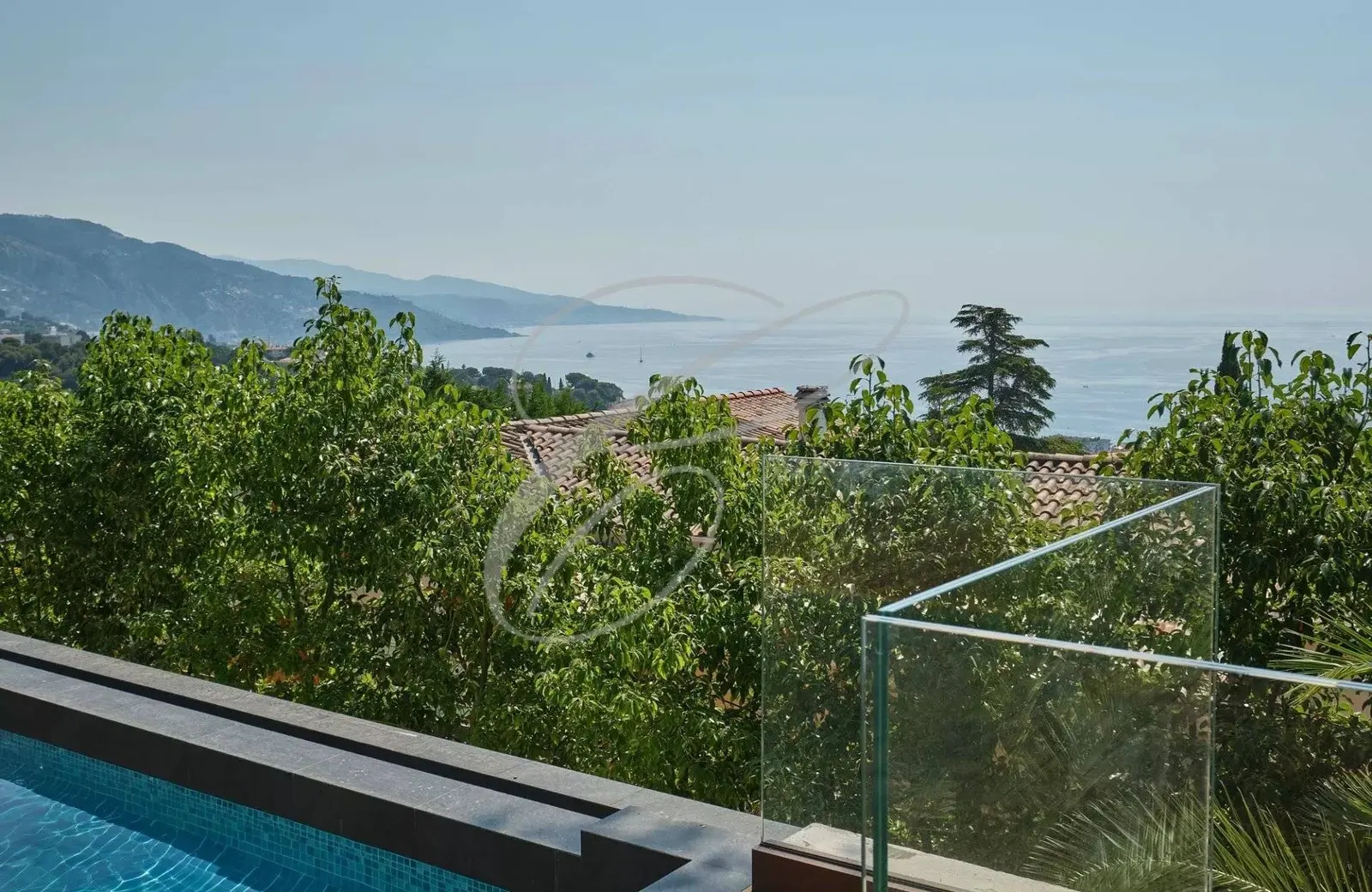 Roquebrune-Cap-Martin — New Luxury Villa — photo 3