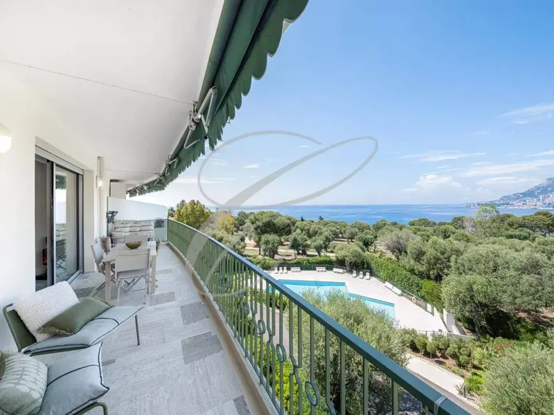 Cap Martin — Rare 4-Room Apartment