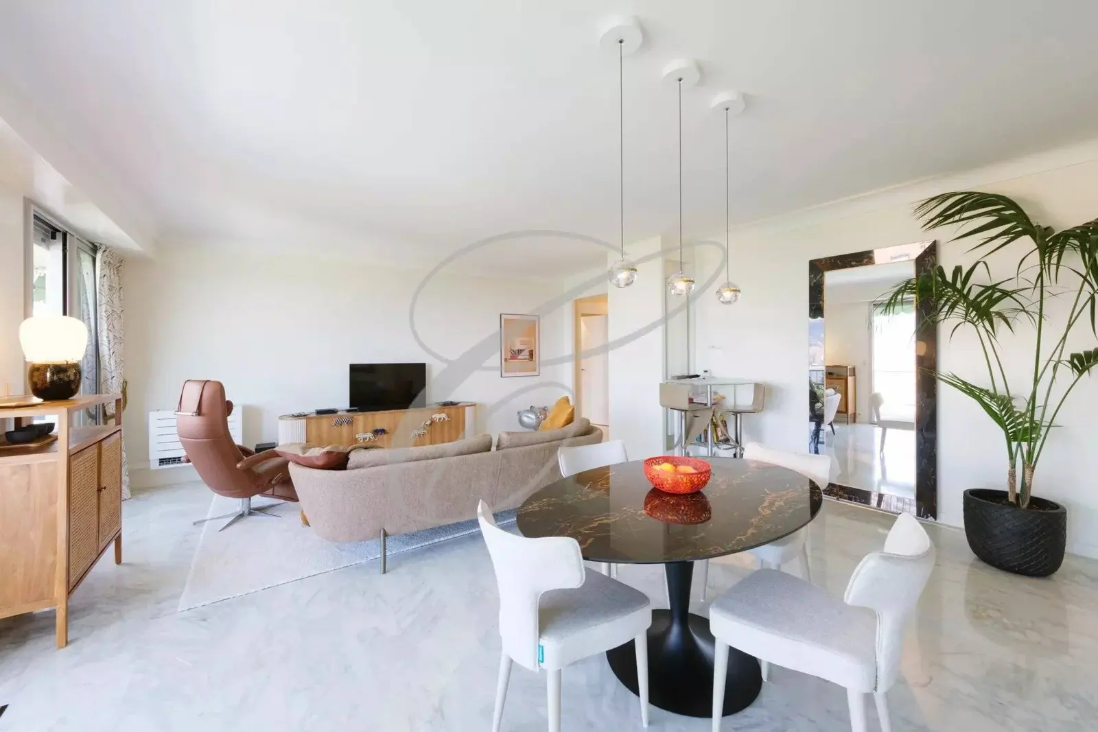 Cap Martin — Rare 4-Room Apartment — photo 3