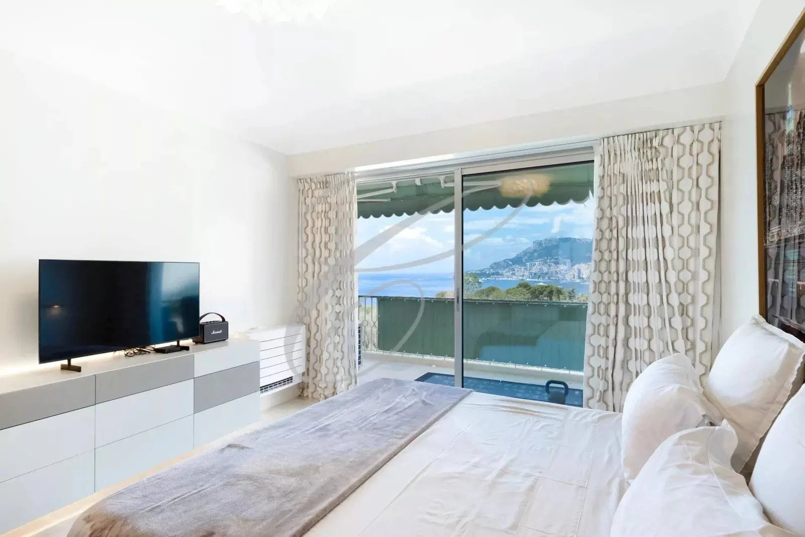 Cap Martin — Rare 4-Room Apartment — photo 5