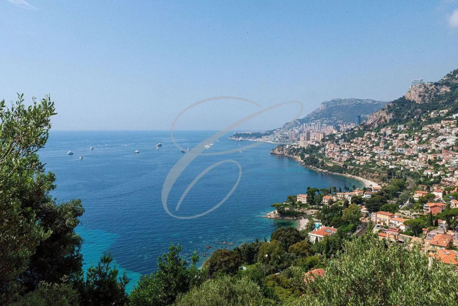 Cap Martin — New Villa Apartment — photo 1