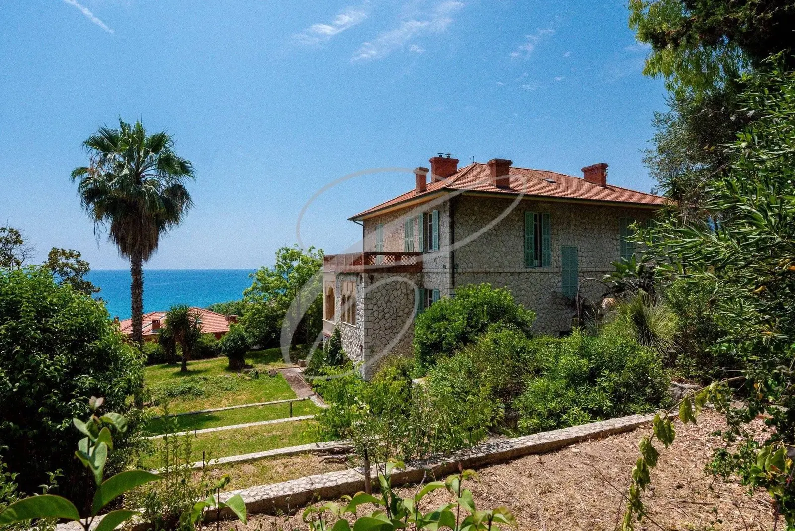 Menton Garavan — Property — photo 9