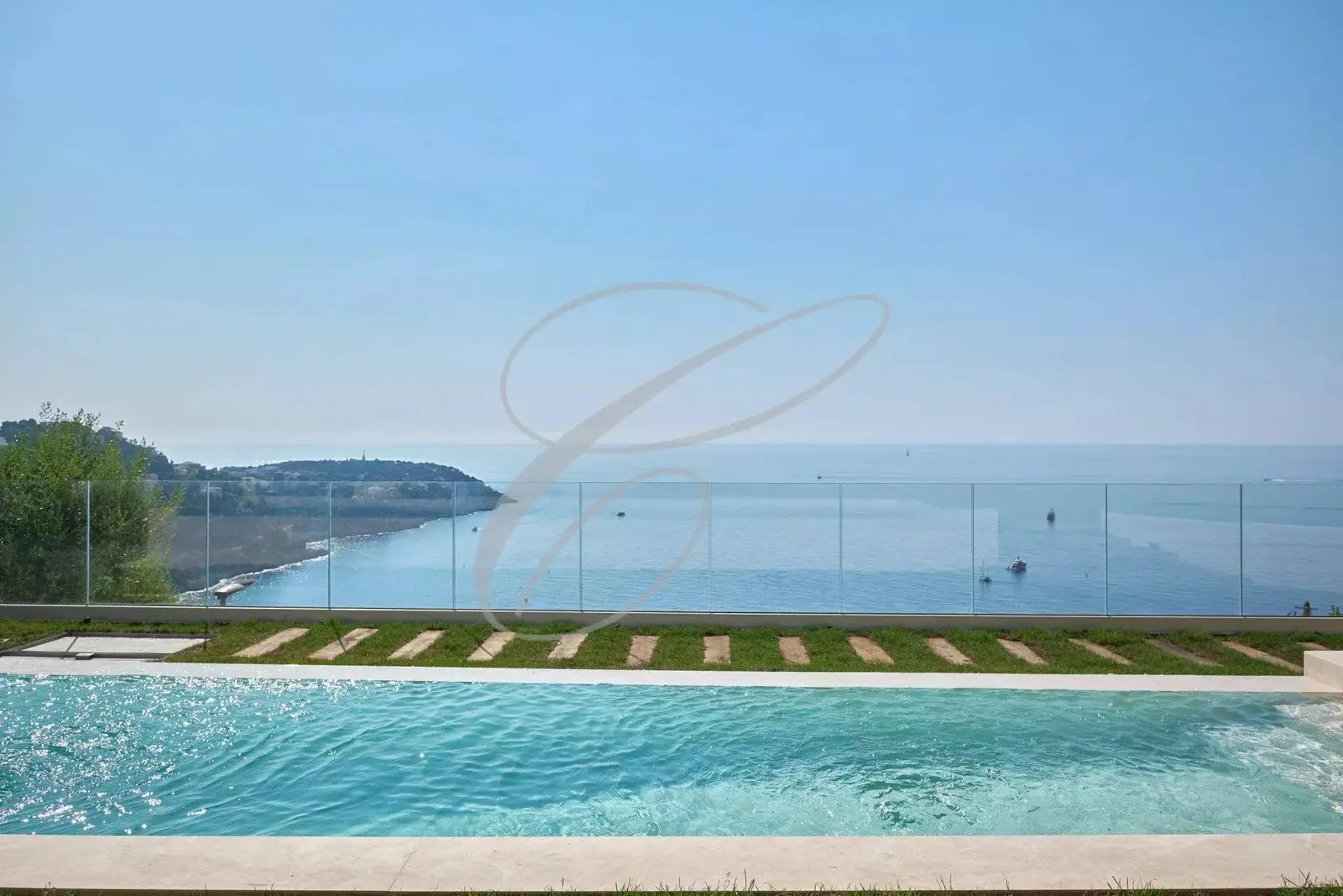 Roquebrune-Cap-Martin — Villa — photo 2