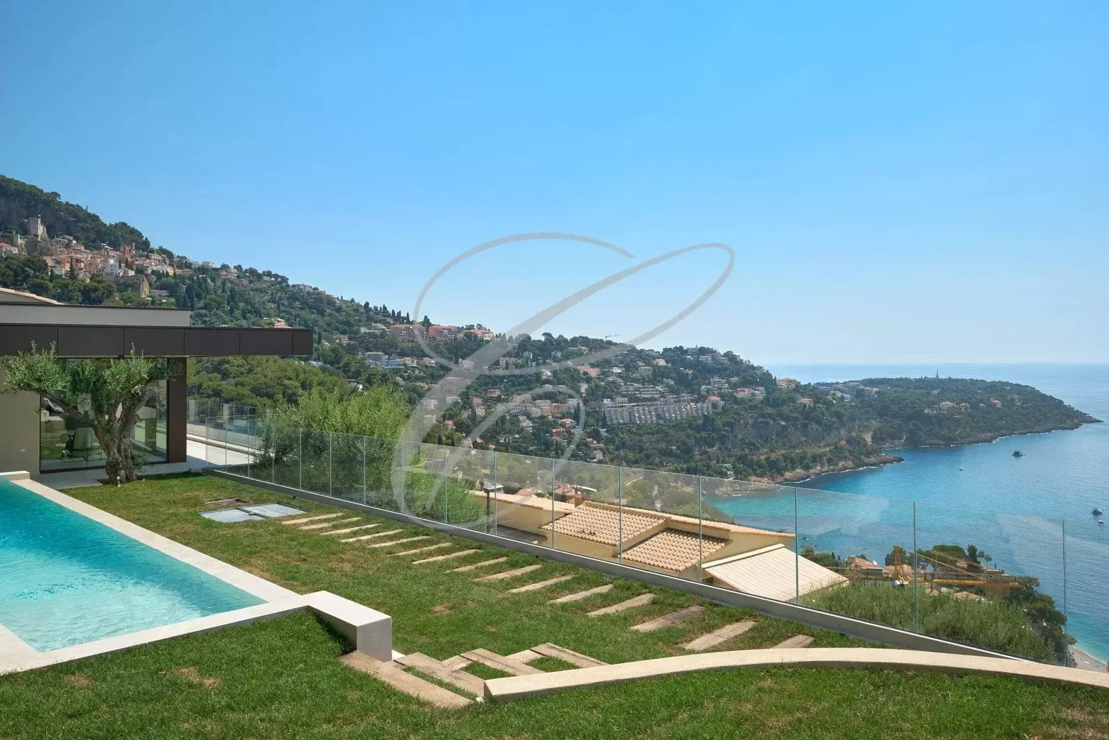 Roquebrune-Cap-Martin — Villa — photo 3