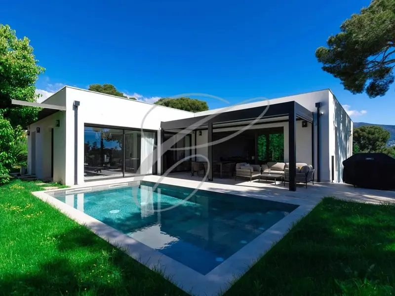 Cap Martin — Luxurious New Villa