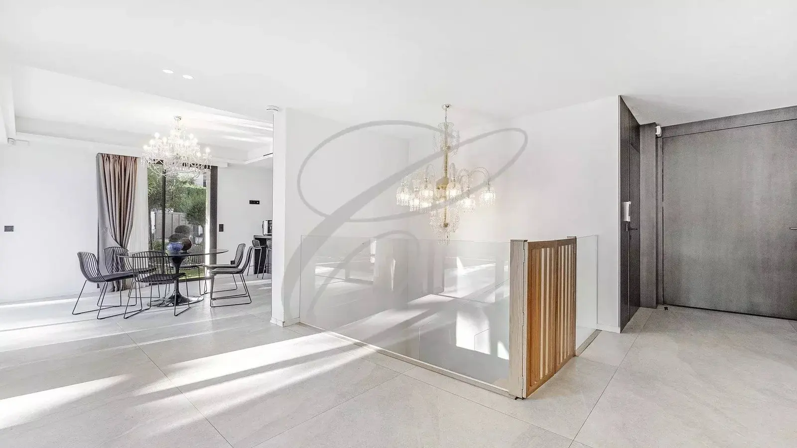 Cap Martin — Luxurious New Villa — photo 10