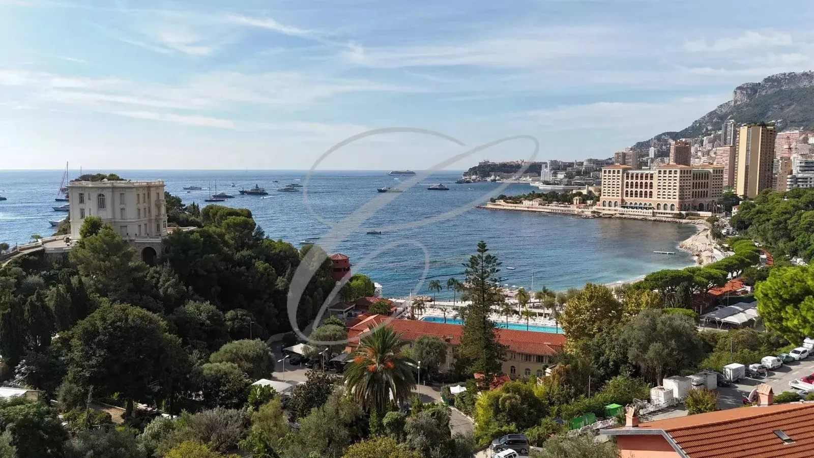 Roquebrune-Cap-Martin — Private Domain Villa — photo 1