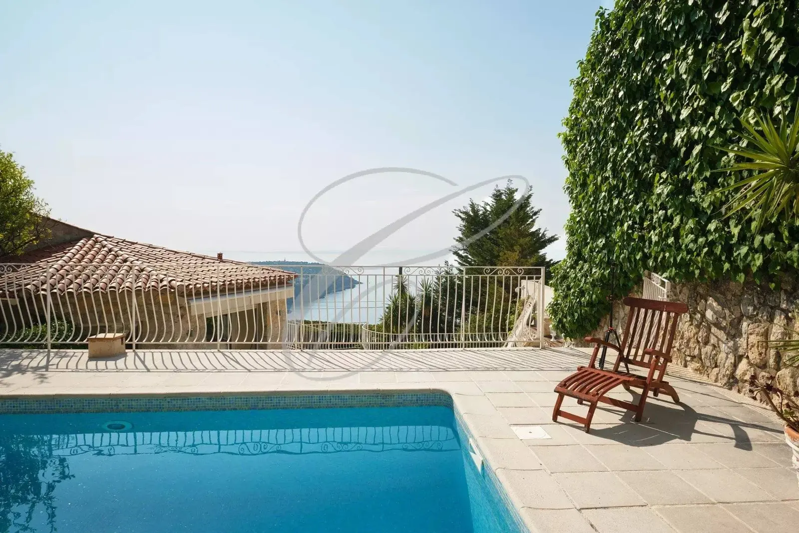 Roquebrune-Cap-Martin — Villa — photo 3
