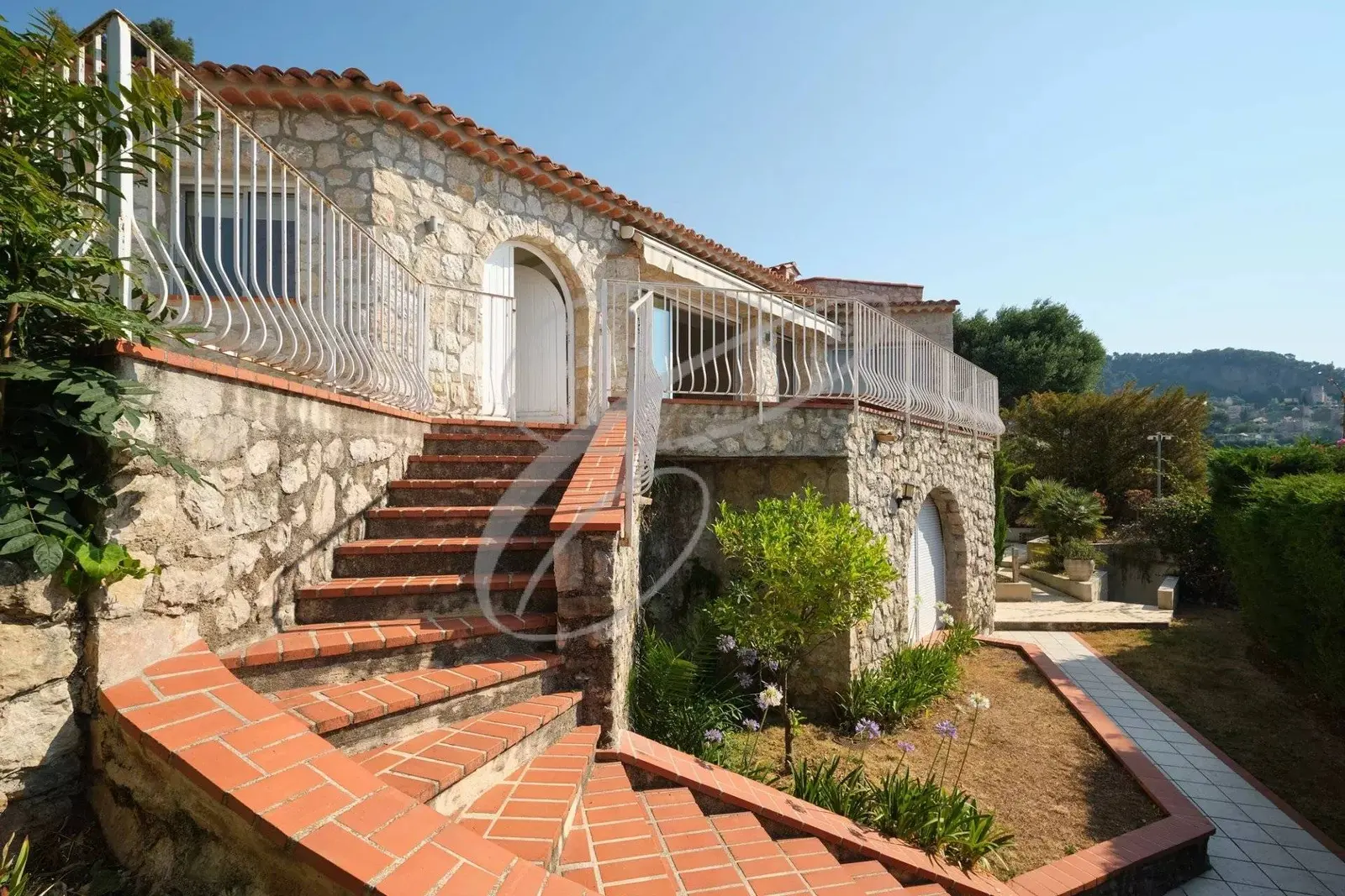 Roquebrune-Cap-Martin — Villa — photo 12