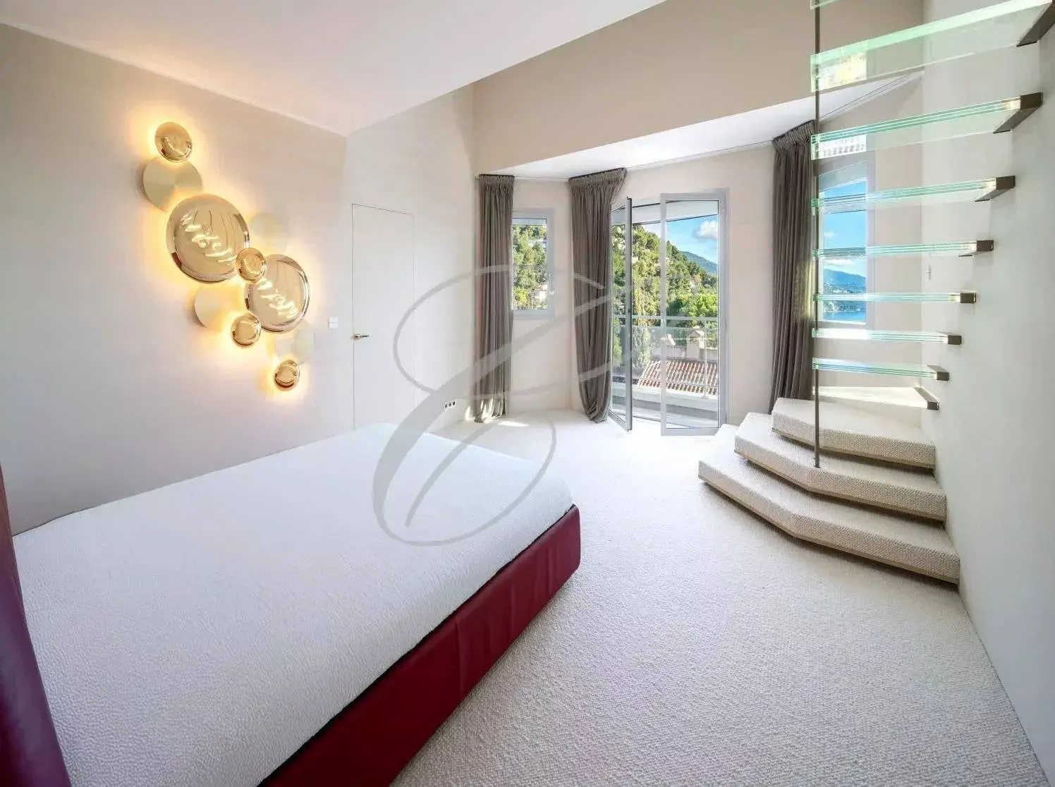 Roquebrune-Cap-Martin — New Villa — photo 4