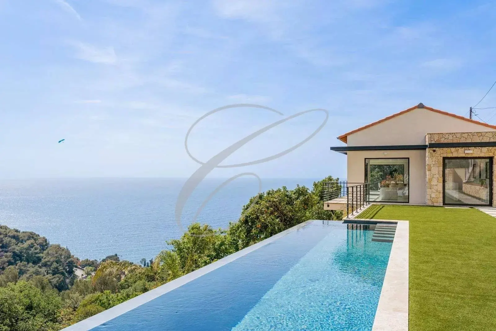 Roquebrune-Cap-Martin — Villa — photo 1