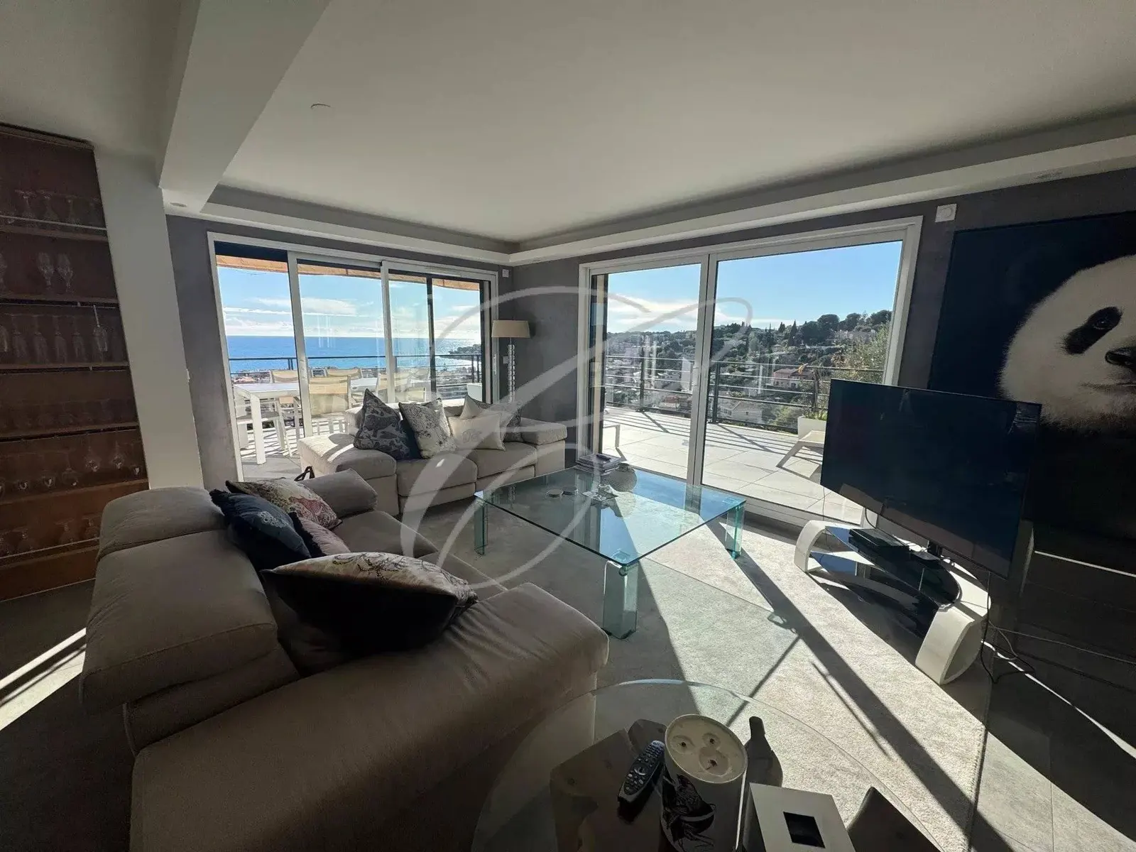 Roquebrune-Cap-Martin — 3-Piece Penthouse — photo 6