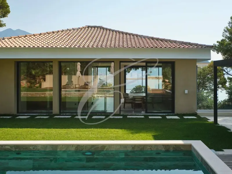 Cap Martin — Luxurious Villa
