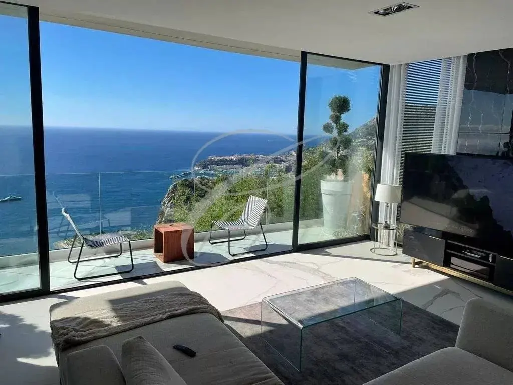Roquebrune-Cap-Martin — Modern Villa — photo 4