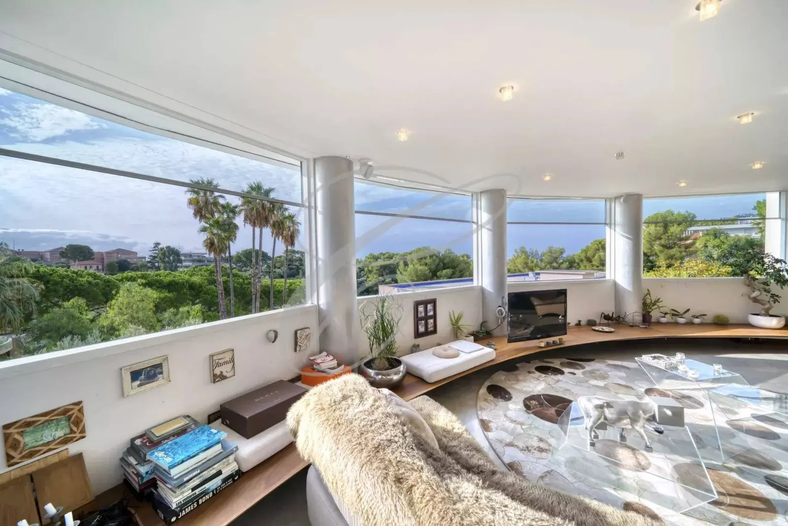 Roquebrune-Cap-Martin — 5 Rooms — photo 2