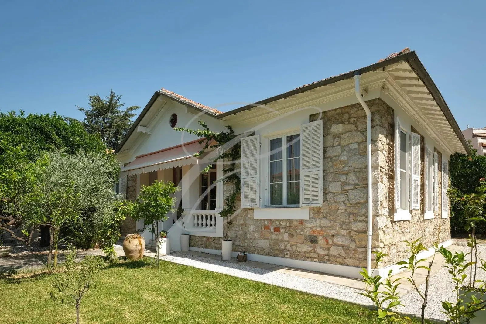 Exclusivity Roquebrune-Cap-Martin — Villa — photo 1